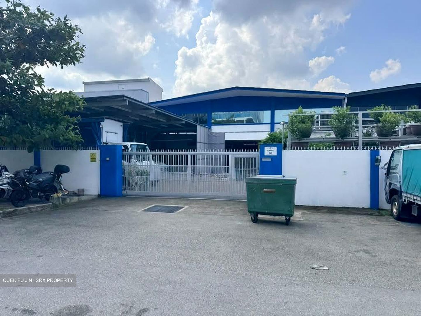 Kian Teck Road (D22), Factory #568309571